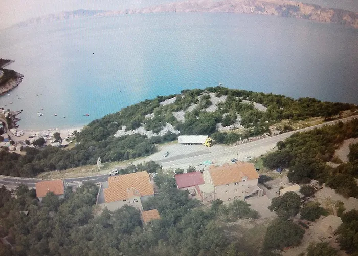 Katarina Apartments And Rooms